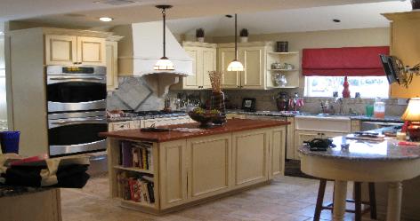 Kitchen Rennovation White Birched Glazed Cabinets, Granite, Stainless Appliances